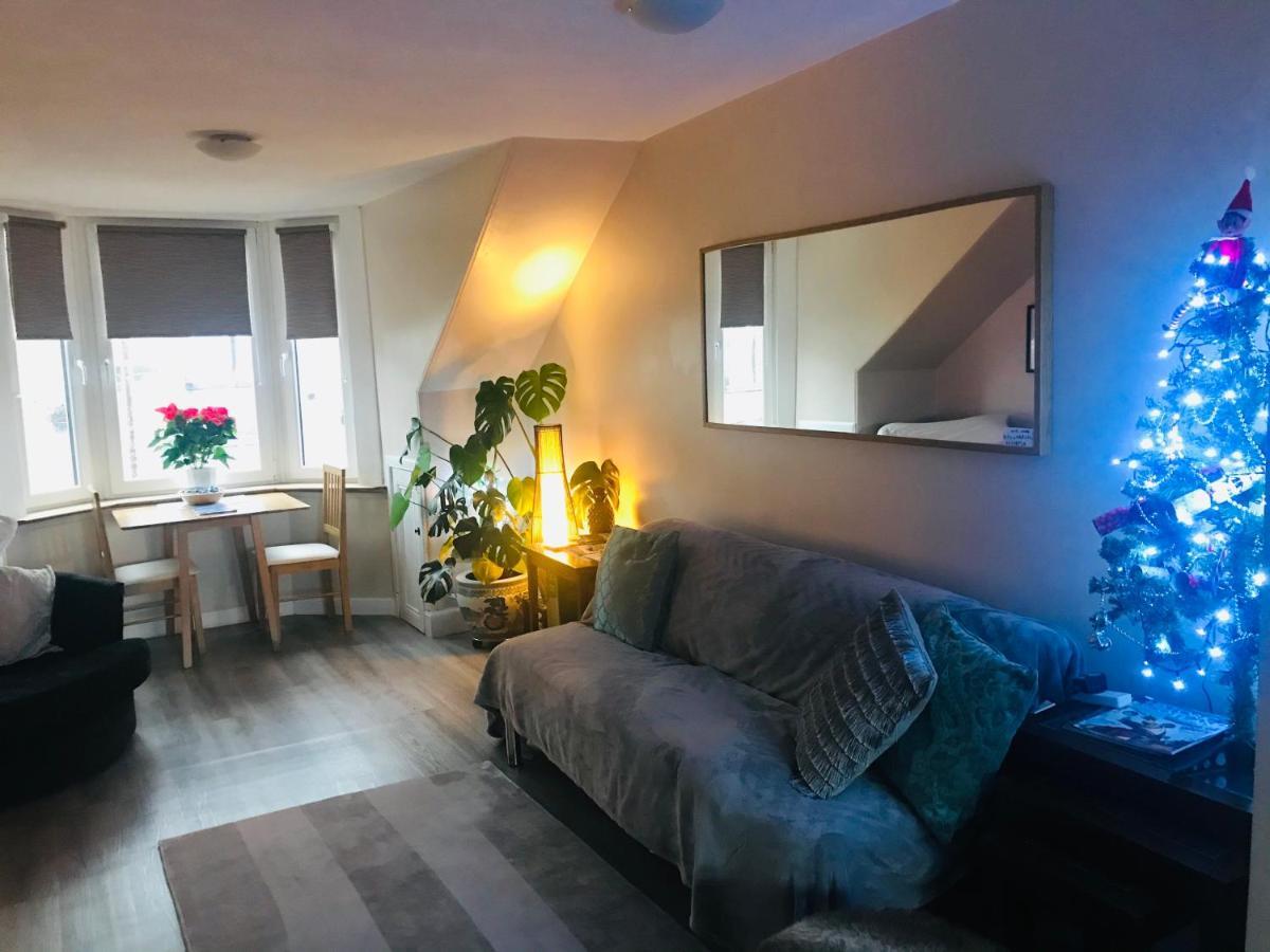 Apartament “A Wee Pad In Dunfermline” Zewnętrze zdjęcie